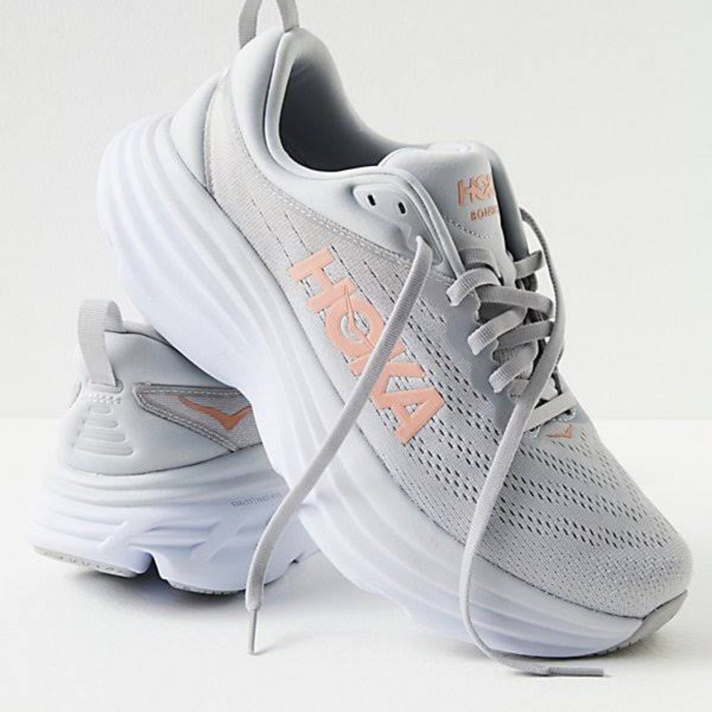 HOKA Bondi 8 Women’s Running Shoes Size 8D Wide